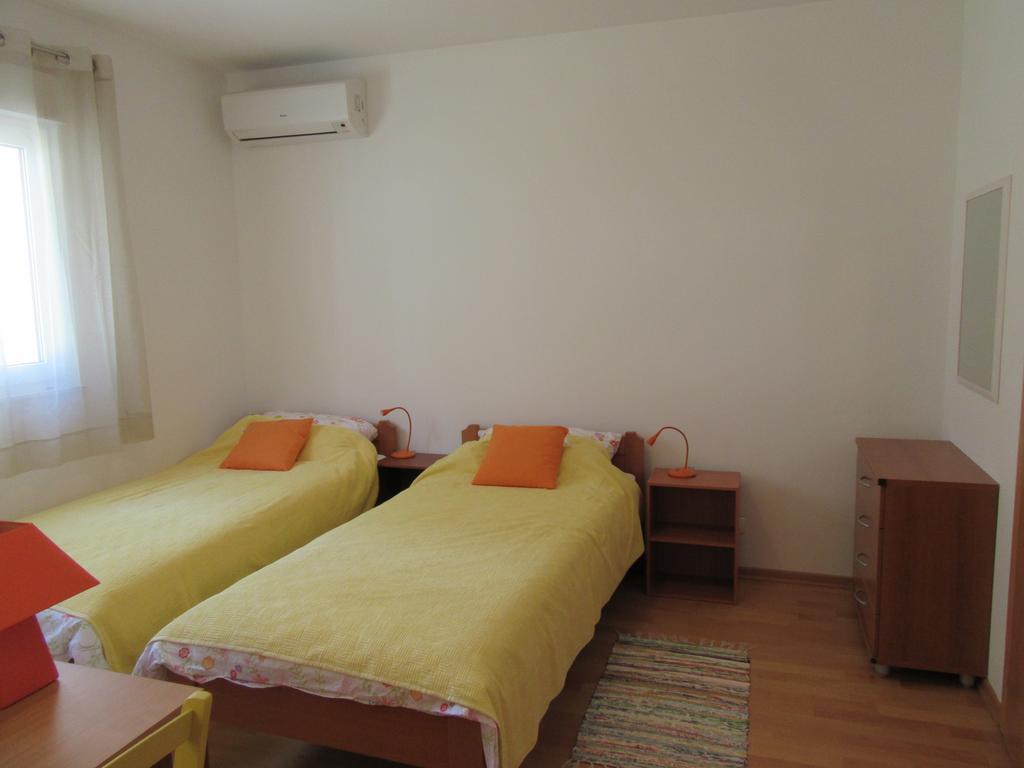 Apartment Linthorst Trogir Exterior photo